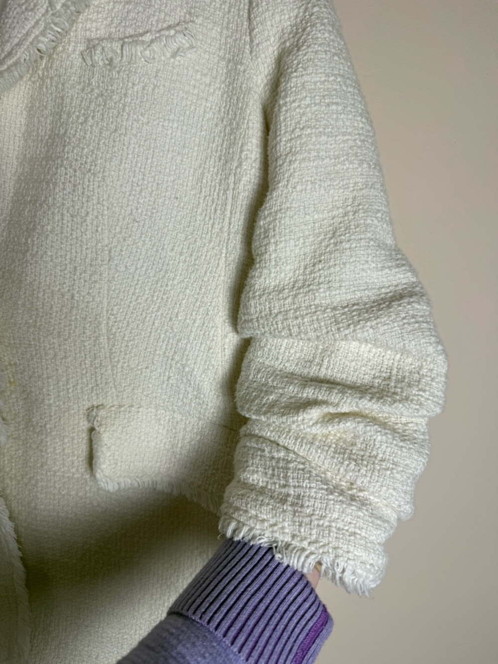 Cinq a Sept Bouclé Khloe Blazer in Gardenia Size 10 Textured White Jacket - Picture 7 of 10